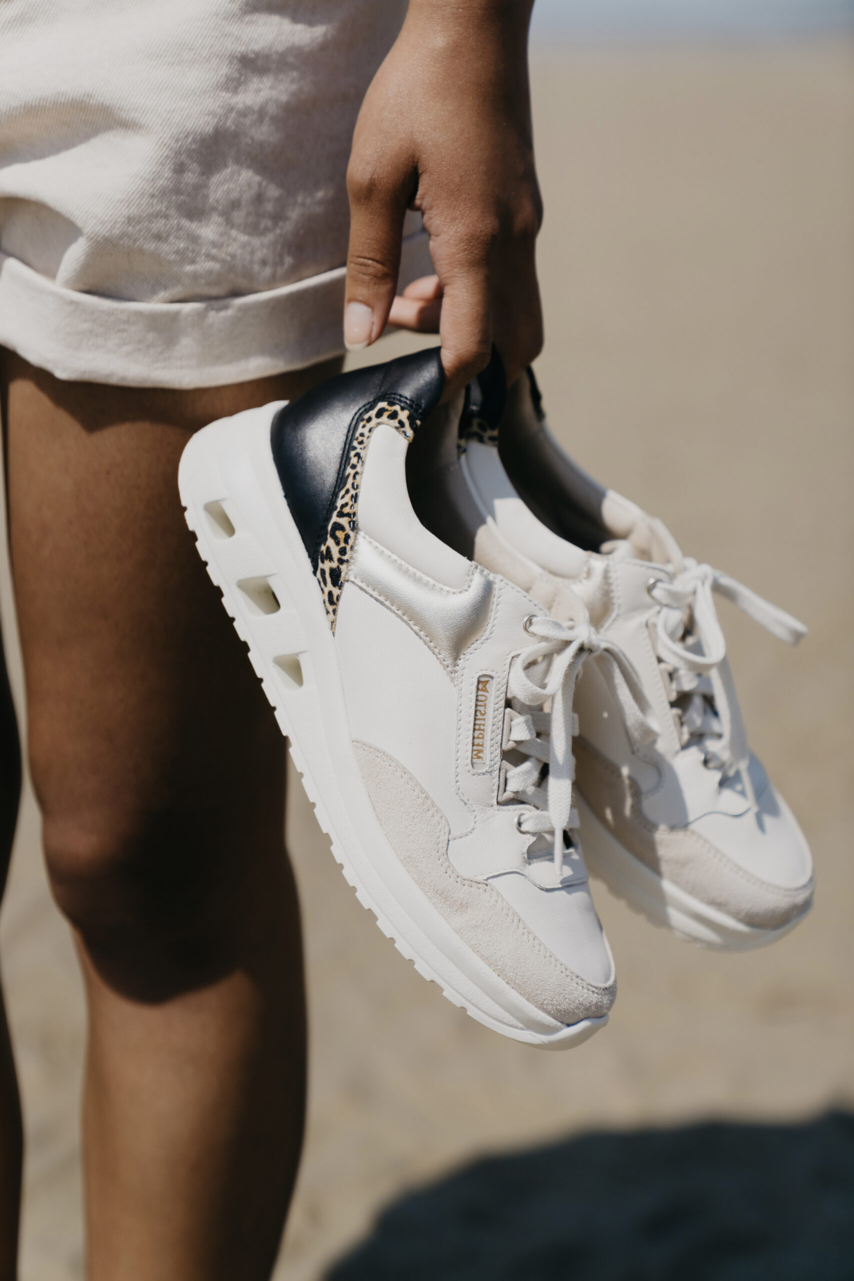 Mephisto メフィスト レディース 女性用 シューズ 靴 ローファー ボートシューズ Valina - Jeans Blue Nubuck 送料無料 メフィスト Mephisto レディース 女性用 シューズ 靴